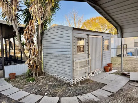 1044 22nd Street Okeechobee FL 34974