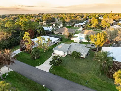 1562 Schooner Lane Sebastian FL 32958