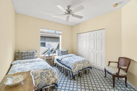 6229 Graycliff Drive Boca Raton FL 33496