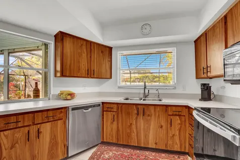 36 Se Saddleback Road Jupiter FL 33469