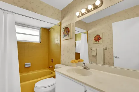 36 Se Saddleback Road Jupiter FL 33469