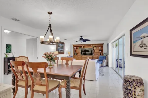 36 Se Saddleback Road Jupiter FL 33469