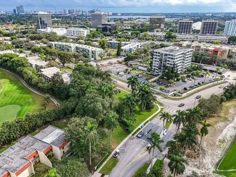 1617 Embassy Drive West Palm Beach FL 33401