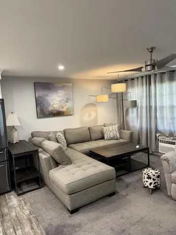 387 Mansfield J Boca Raton FL 33434