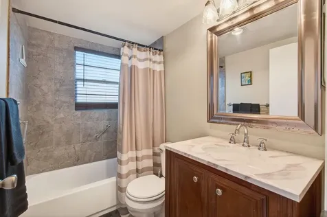 33 Fanshaw A Boca Raton FL 33434