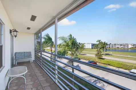 33 Fanshaw A Boca Raton FL 33434