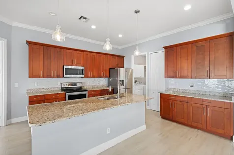 1411 SW Hackensack Avenue Port Saint Lucie FL 34953