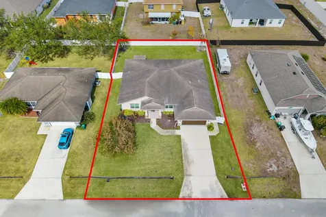 1411 SW Hackensack Avenue Port Saint Lucie FL 34953