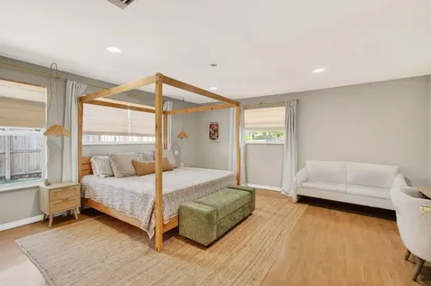 301 Se 8th Avenue Deerfield Beach FL 33441