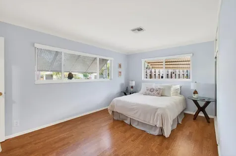 301 Se 8th Avenue Deerfield Beach FL 33441