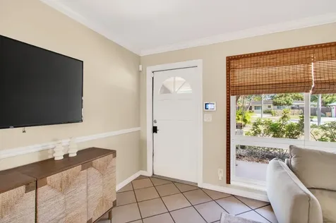 301 Se 8th Avenue Deerfield Beach FL 33441