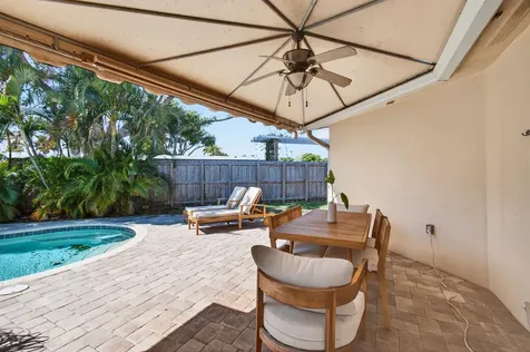 301 Se 8th Avenue Deerfield Beach FL 33441