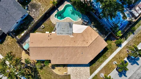 301 Se 8th Avenue Deerfield Beach FL 33441