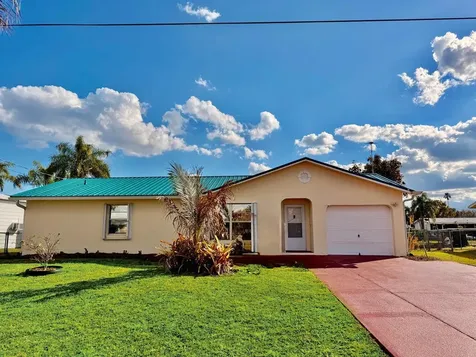 1926 Se 31st Street Okeechobee FL 34974
