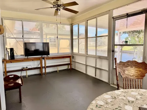 1926 Se 31st Street Okeechobee FL 34974