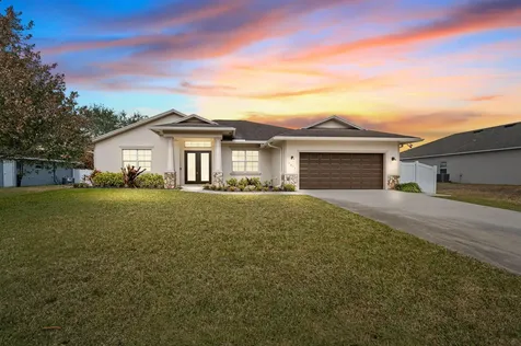 1411 Sw Hackensack Avenue Port Saint Lucie FL 34953
