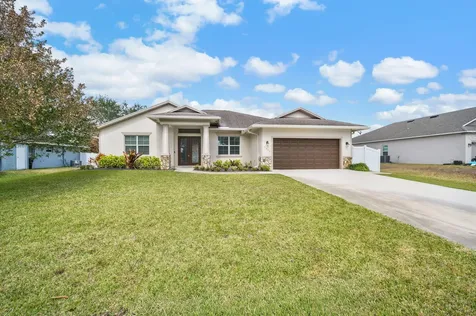 1411 Sw Hackensack Avenue Port Saint Lucie FL 34953