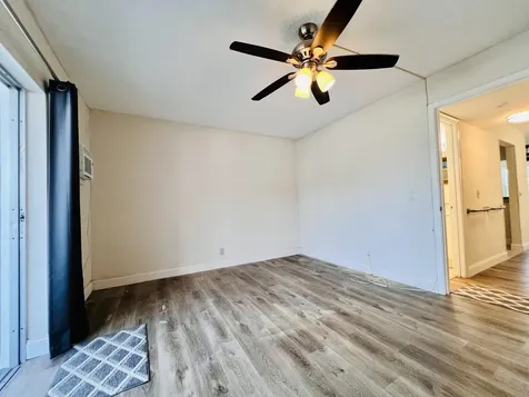 271 Camden L West Palm Beach FL 33417