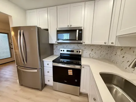699 Flanders O Delray Beach FL 33484