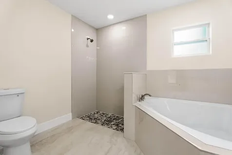 4947 Nw Flintstone Avenue Port Saint Lucie FL 34983