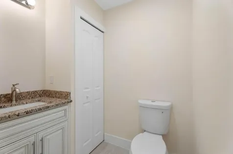4947 Nw Flintstone Avenue Port Saint Lucie FL 34983