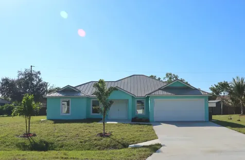 4947 Nw Flintstone Avenue Port Saint Lucie FL 34983