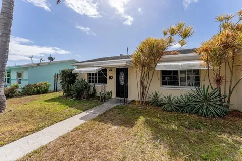 137 W 34th Street Riviera Beach FL 33404