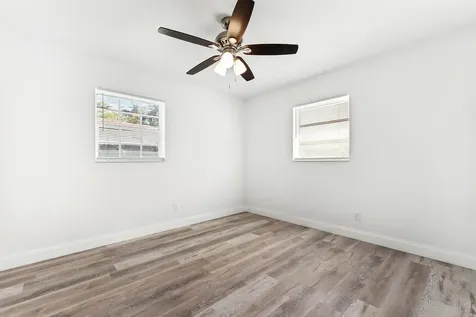 606 N 31st Court Hollywood FL 33021