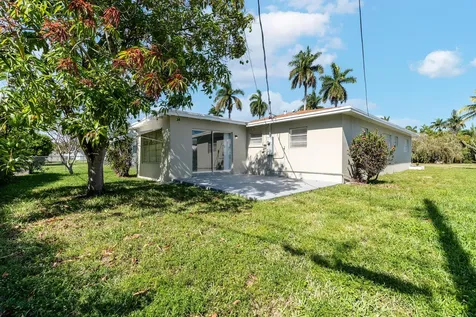 606 N 31st Court Hollywood FL 33021