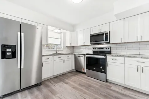 606 N 31st Court Hollywood FL 33021
