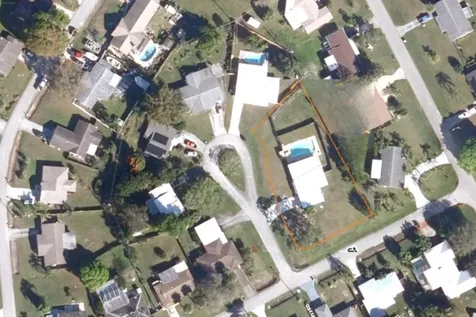 209 Oak Lane Port Saint Lucie FL 34952