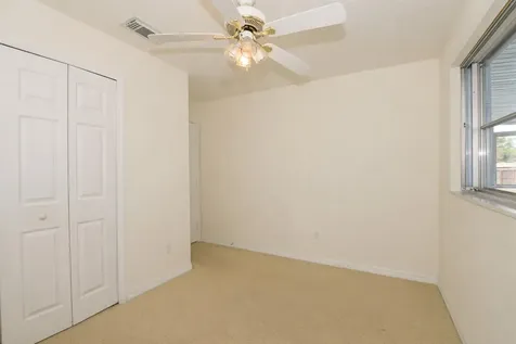 209 Oak Lane Port Saint Lucie FL 34952