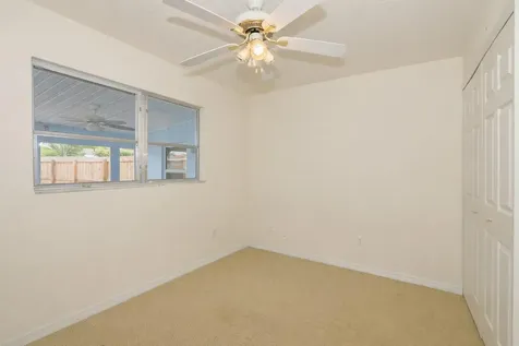 209 Oak Lane Port Saint Lucie FL 34952