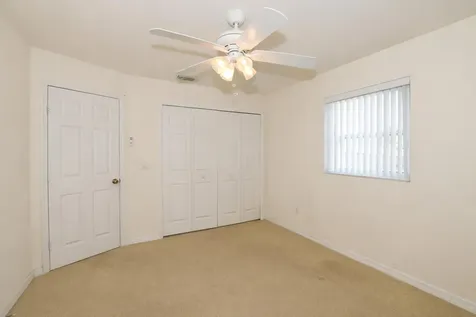 209 Oak Lane Port Saint Lucie FL 34952