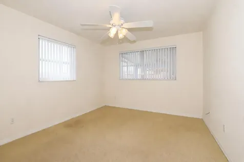 209 Oak Lane Port Saint Lucie FL 34952