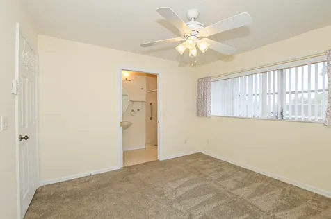 209 Oak Lane Port Saint Lucie FL 34952