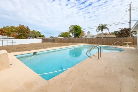 209 Oak Lane Port Saint Lucie FL 34952