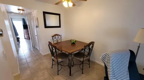 114 Chatham E West Palm Beach FL 33417