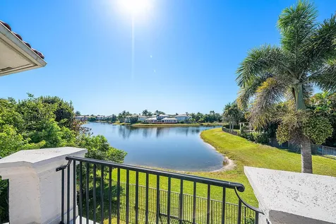 17698 Middlebrook Way Boca Raton FL 33496