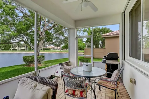 2281 Egret Cove Drive West Palm Beach FL 33411