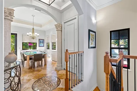 65 Ne 4th Avenue Delray Beach FL 33483