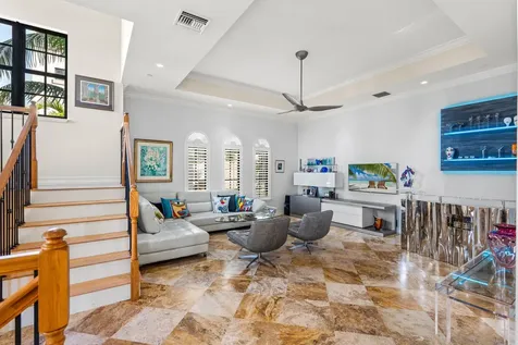 65 Ne 4th Avenue Delray Beach FL 33483