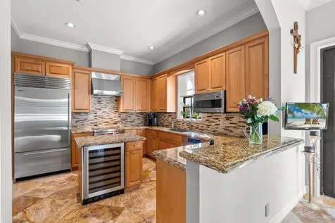 65 Ne 4th Avenue Delray Beach FL 33483