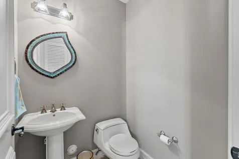 65 Ne 4th Avenue Delray Beach FL 33483