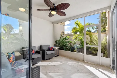 65 Ne 4th Avenue Delray Beach FL 33483