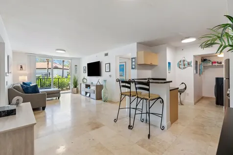1205 Villa Lane Boynton Beach FL 33435