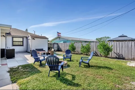 2099 SE Madison Street Stuart FL 34996