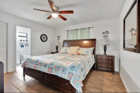 2099 SE Madison Street Stuart FL 34996