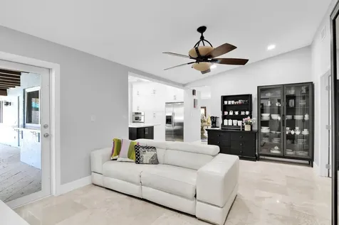 1380 Nw 93rd Terrace Plantation FL 33322