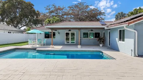 1380 Nw 93rd Terrace Plantation FL 33322